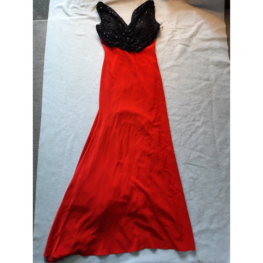 Serena London Size 6 Dress Black and Red Sequins 61" Long